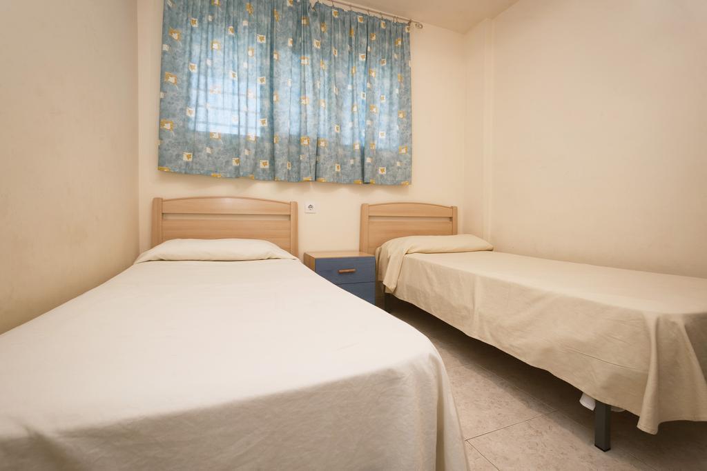 Rentalmar Bellavista Apartamentos Miami Playa Szoba fotó